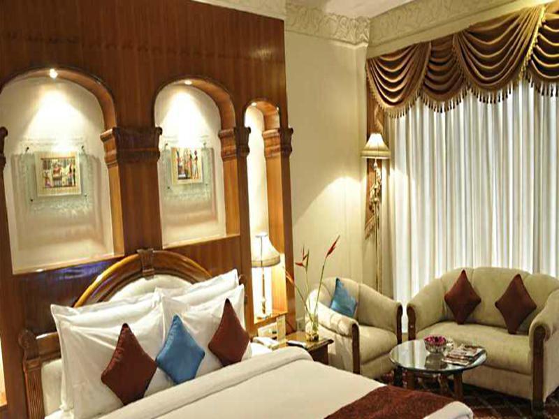 Hotel Babylon International Rāipur Exteriör bild